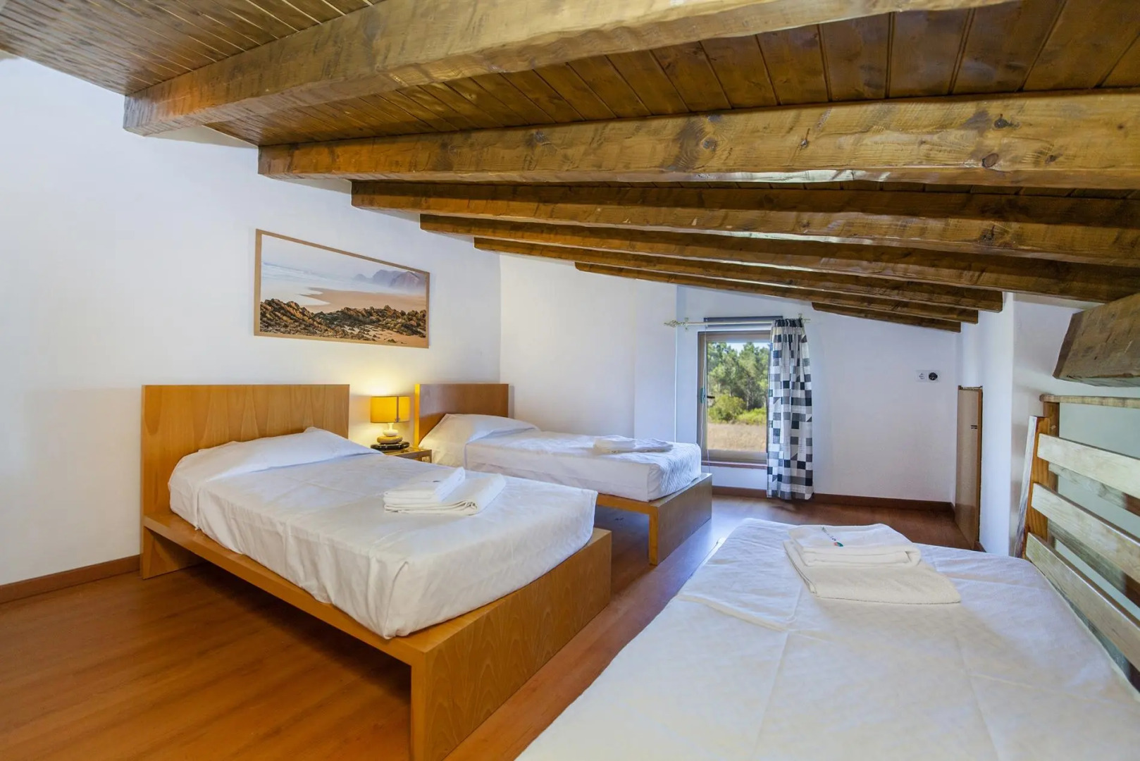 H - Arrifana Beach Studio in Montes de Praias Guesthouse in Aljezur