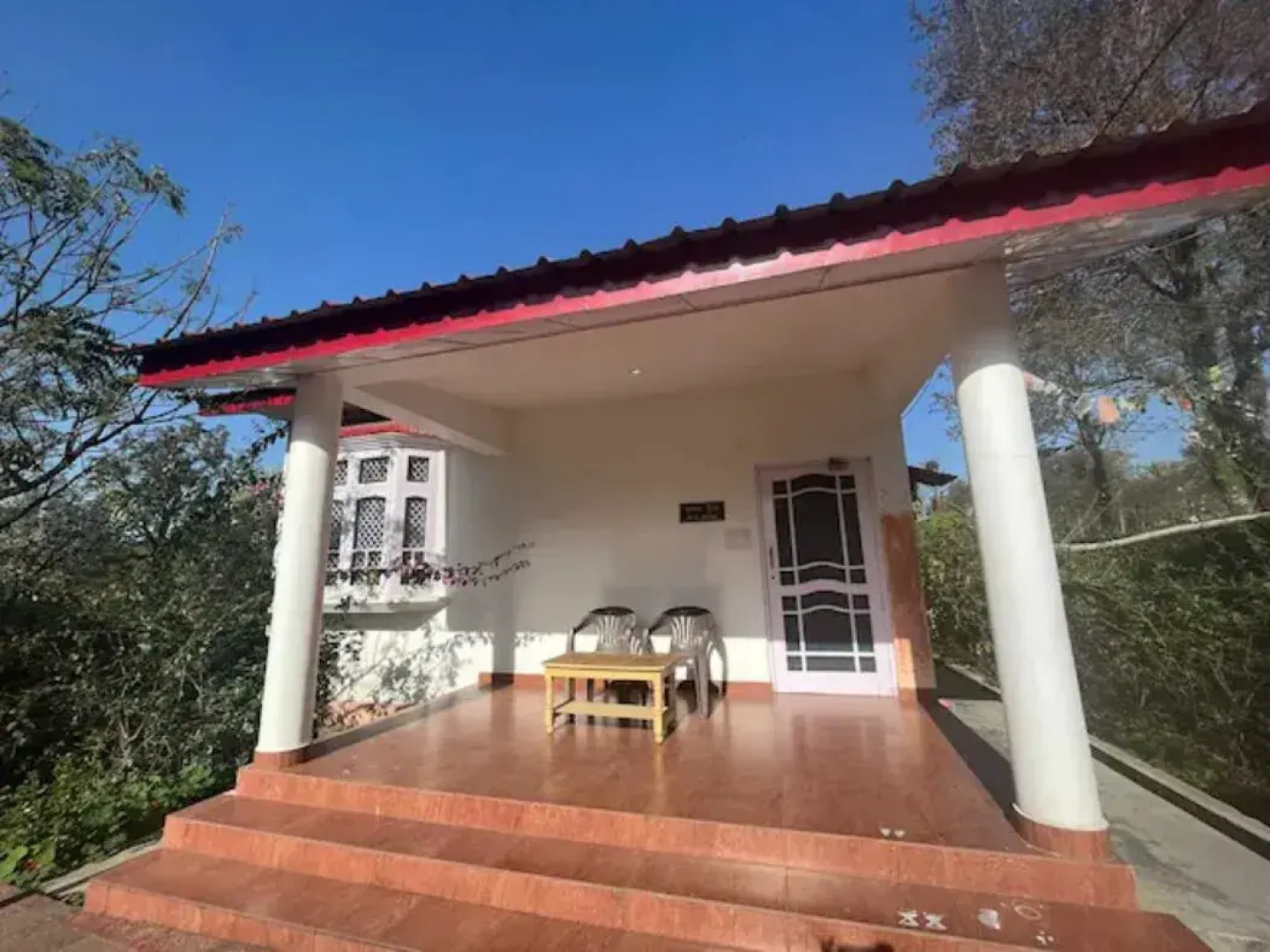 Hipostel Bir - Stay and Cafe