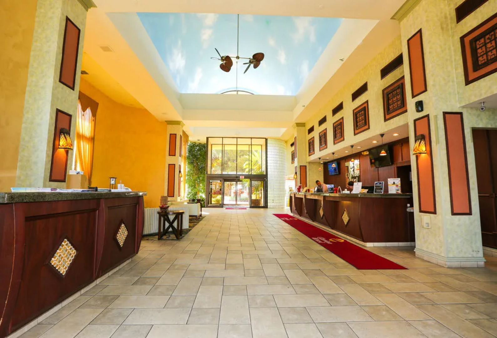 Clarion Hotel & Conference Center Tampa