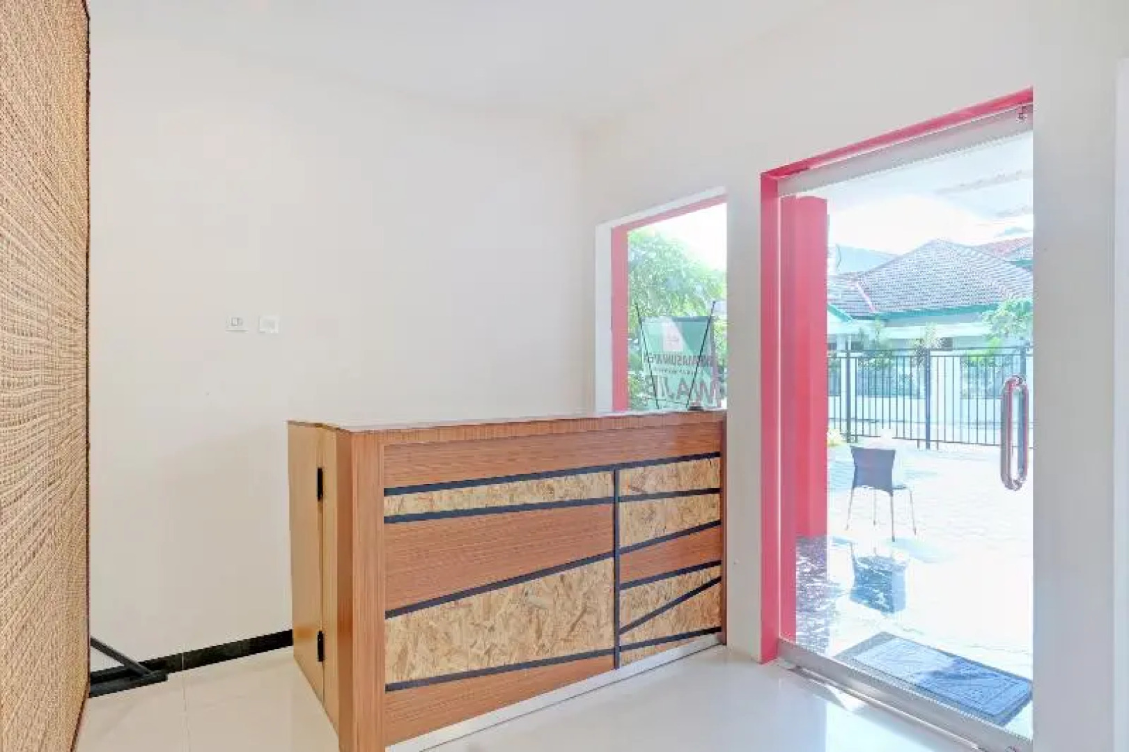 Oyo Capital O 90410 Griya Amanah Jajar Syariah