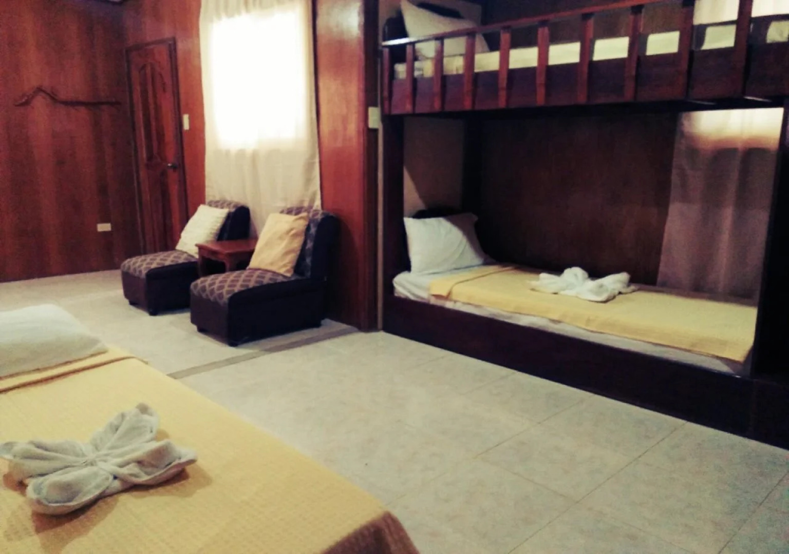 Four Seasons Seaview Hotel