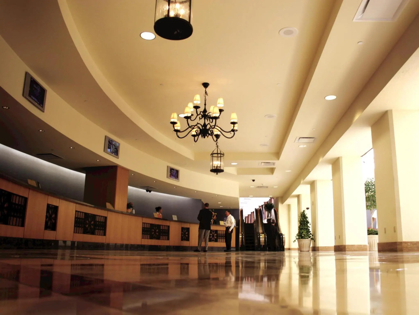 Hilton New Orleans Riverside