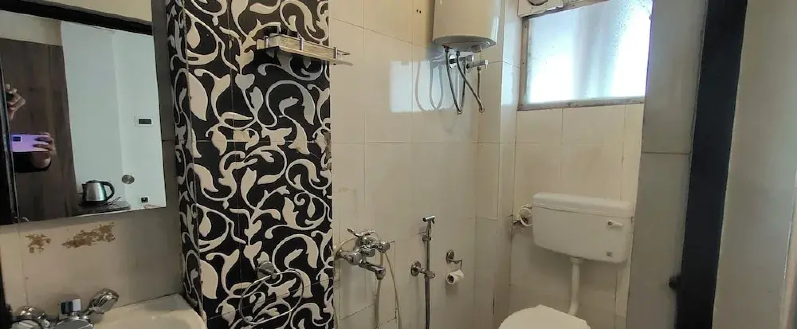 The Kaizer Valley Hotel