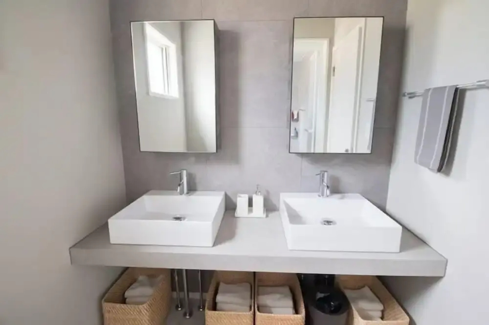 Localino Stay Aoshima