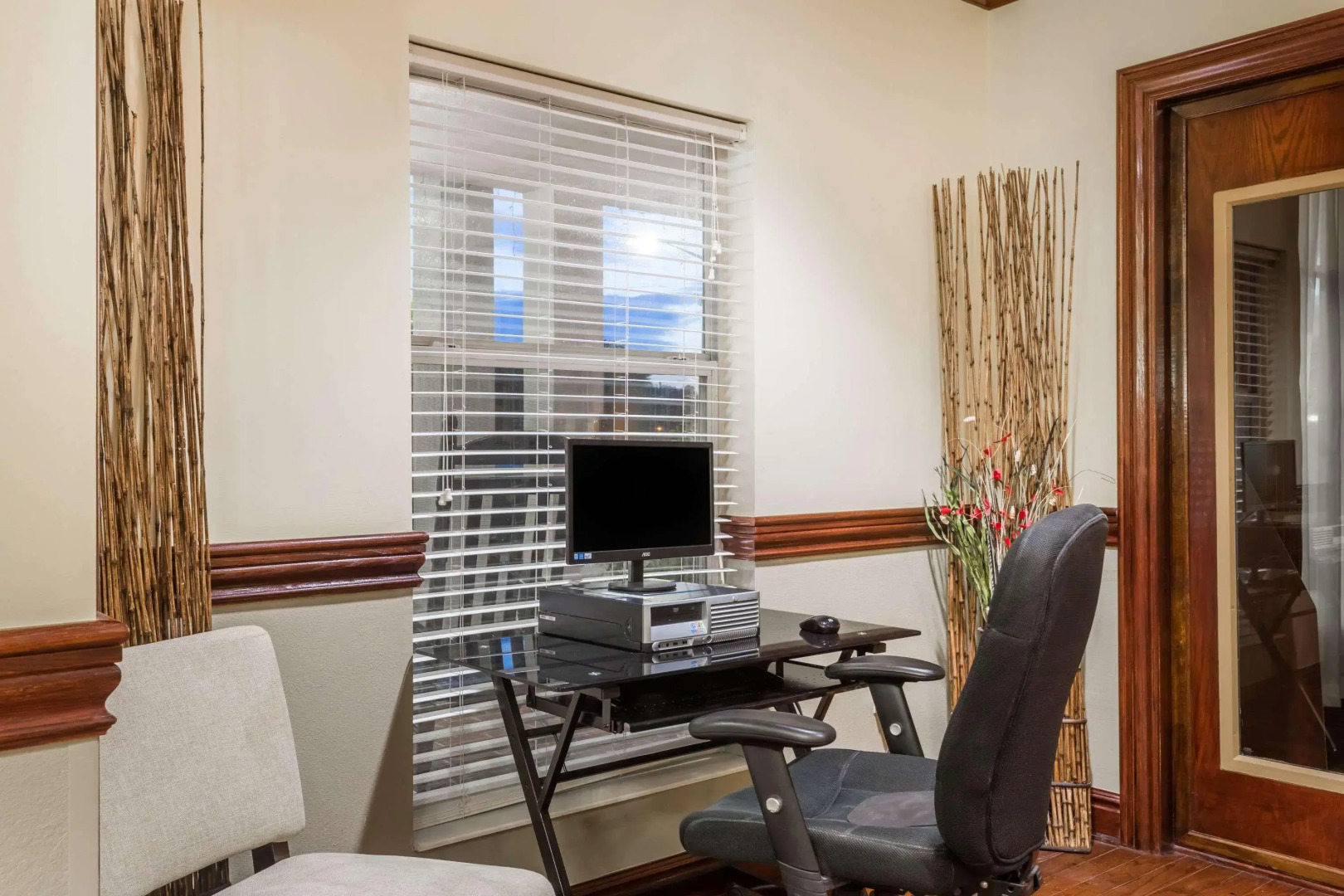 Wingate by Wyndham Savannah Gateway