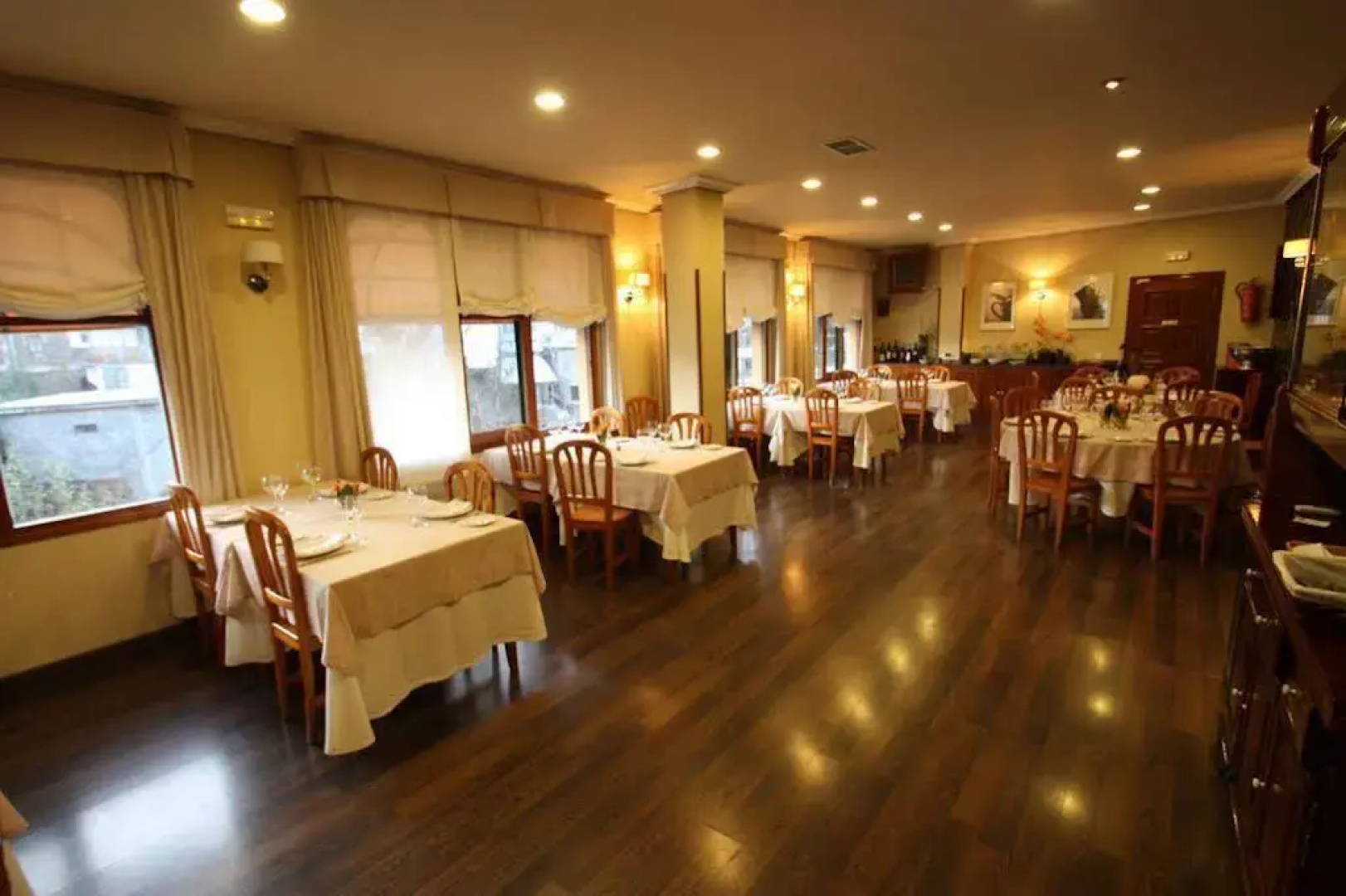 Hostal Restaurante Méndez "El Guardia"