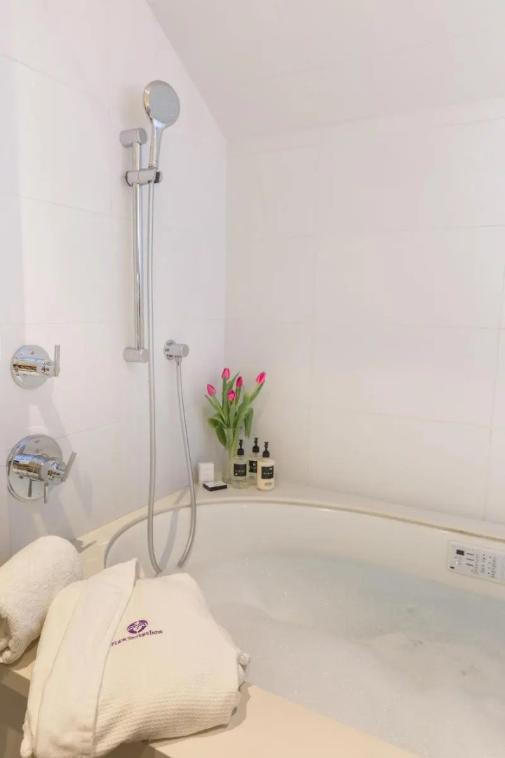 Lavender, A Four Sisters Inn