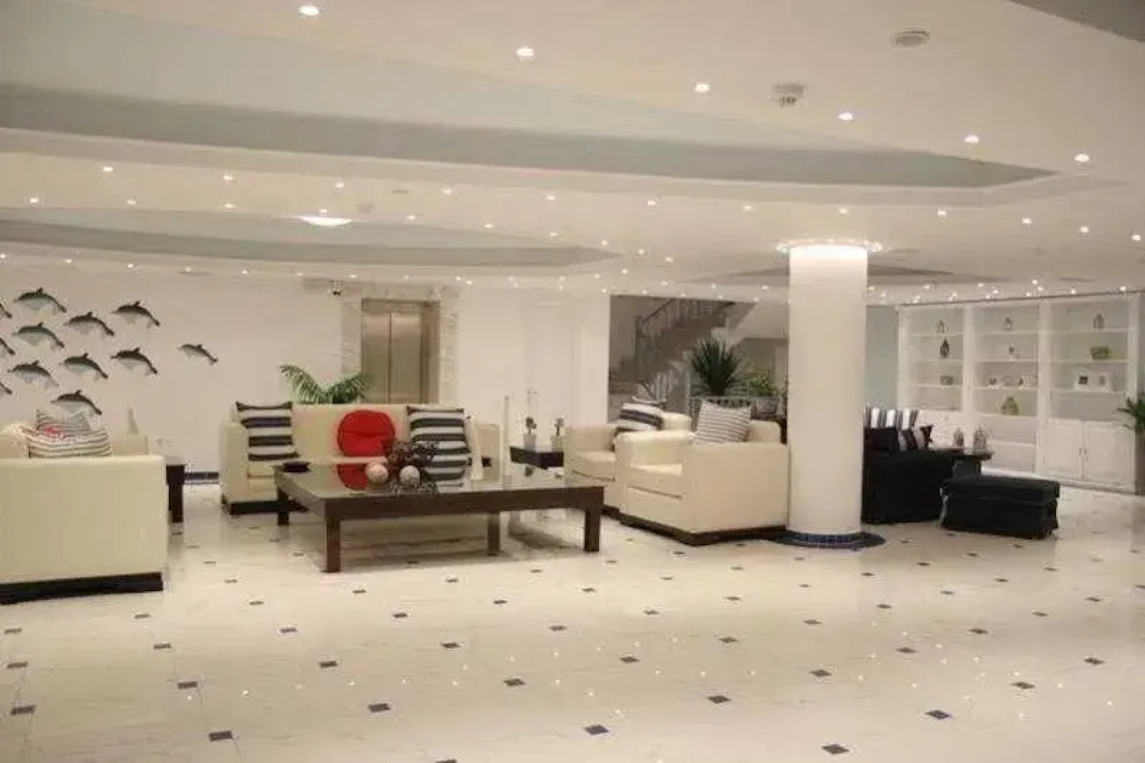 Belvedere Luxury Suites