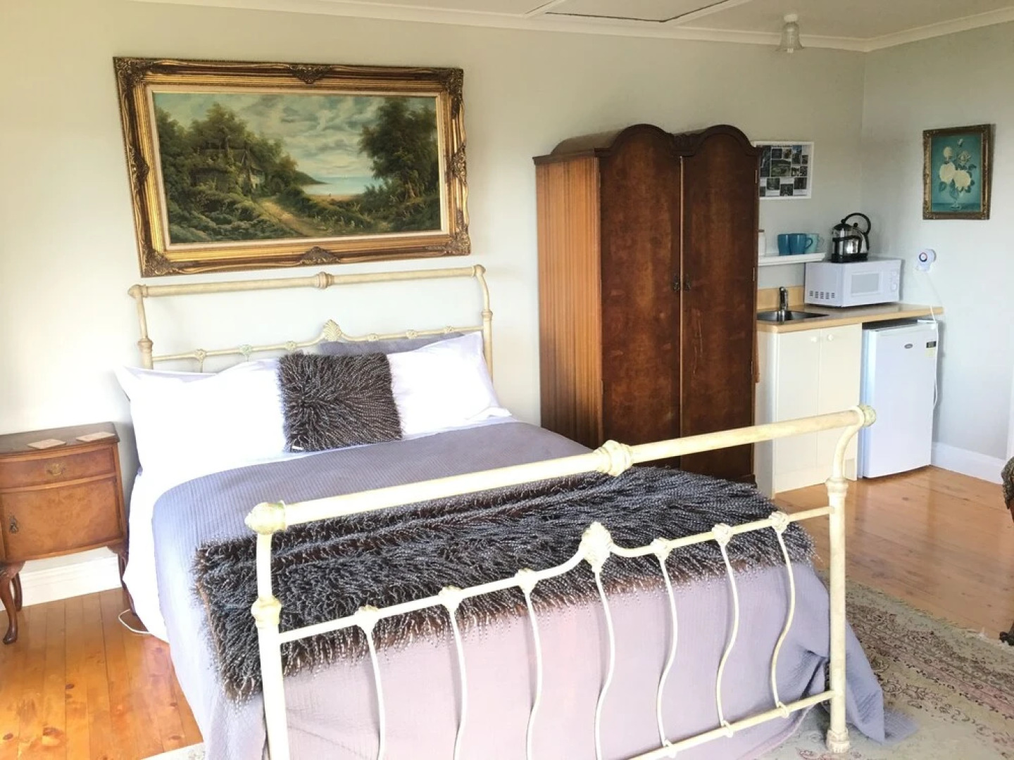 Nightingale Falls Farm Stay Retreat