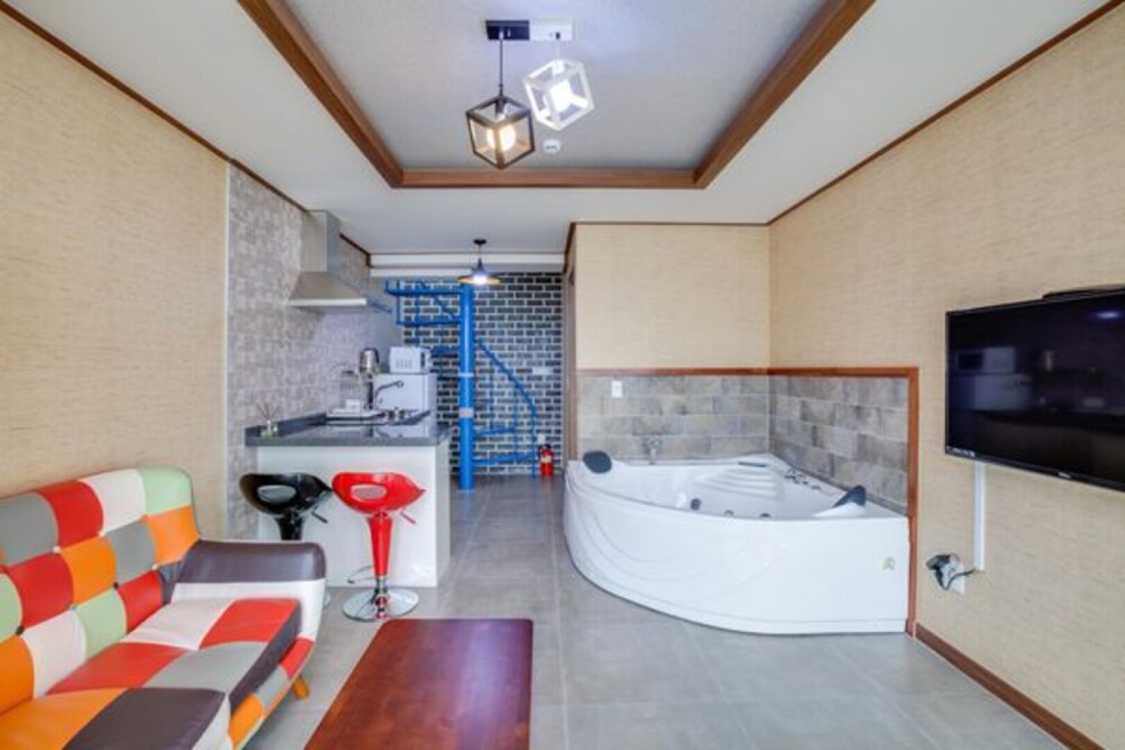 Yeongdeok Bapoom Hill Pension