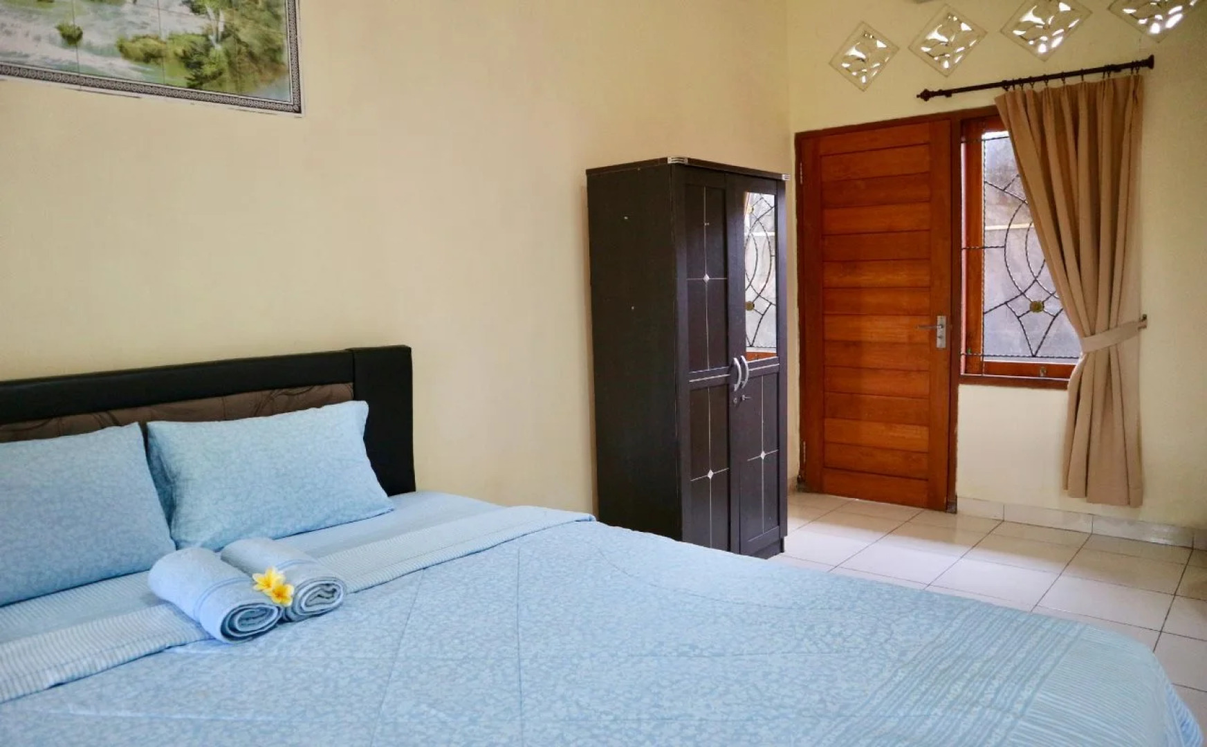 Bhujangga's Village RedPartner