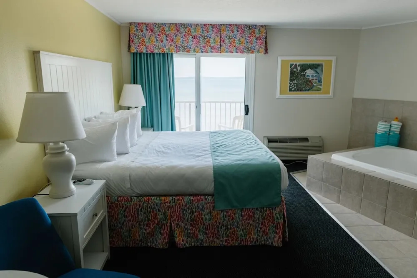 Breakers Resort & Beach Bar