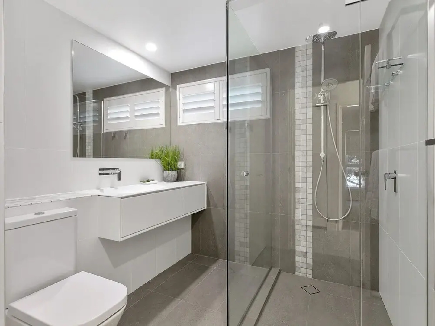 Portofino 4 Beachfront