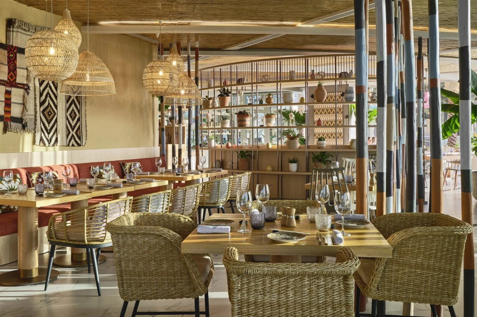 Отель W Dubai - Mina Seyahi