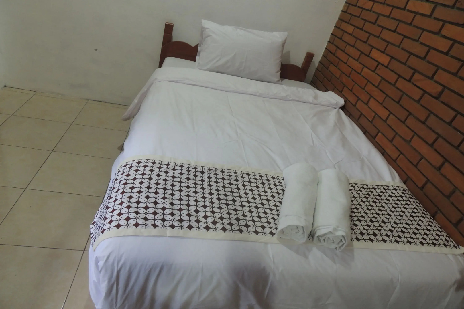 Dalem Sudarno Syariah by Ndalem Beong