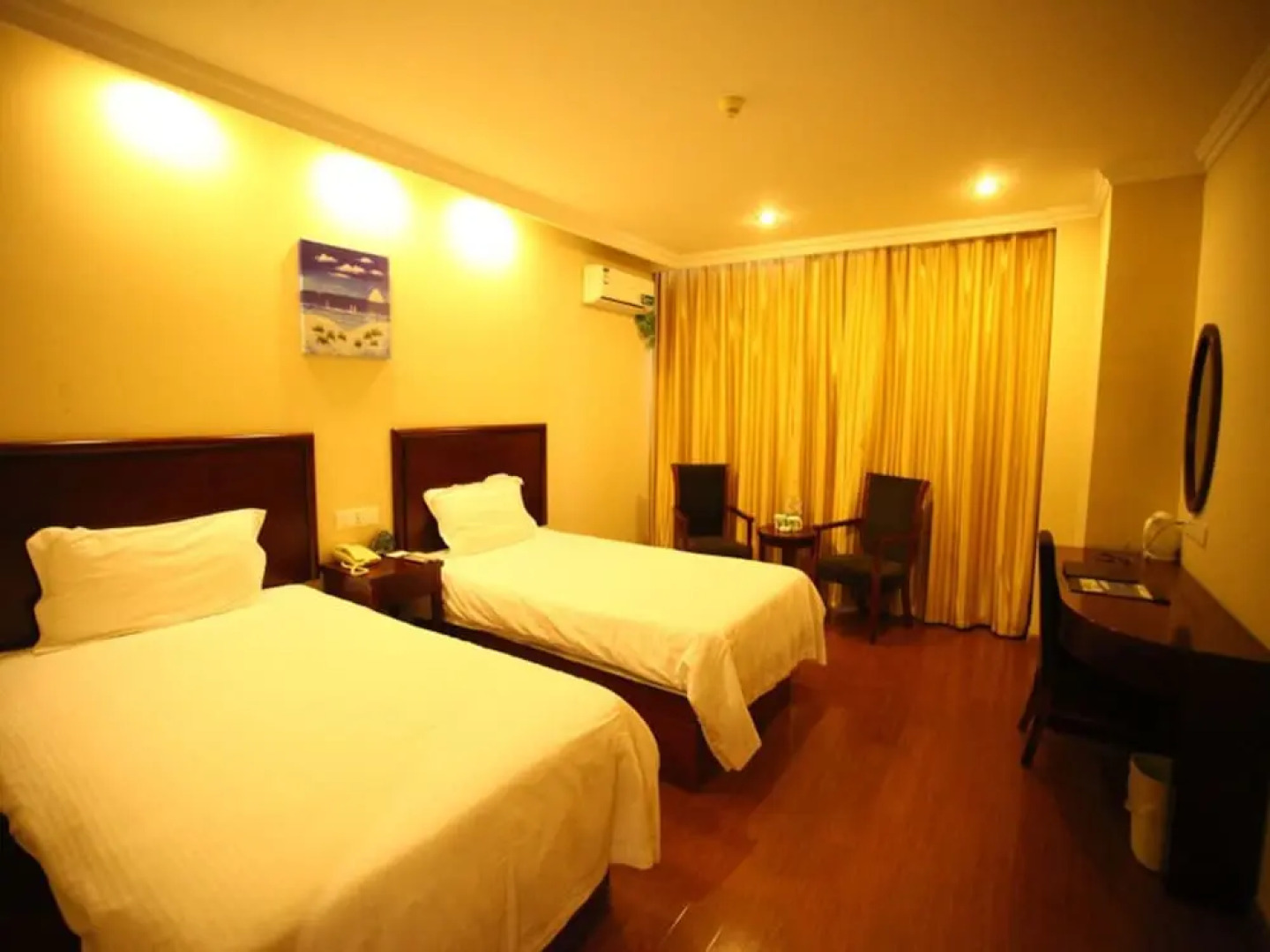 GreenTree Inn SuQian XiHu Road BaoLong Plaza JinYing Hotel