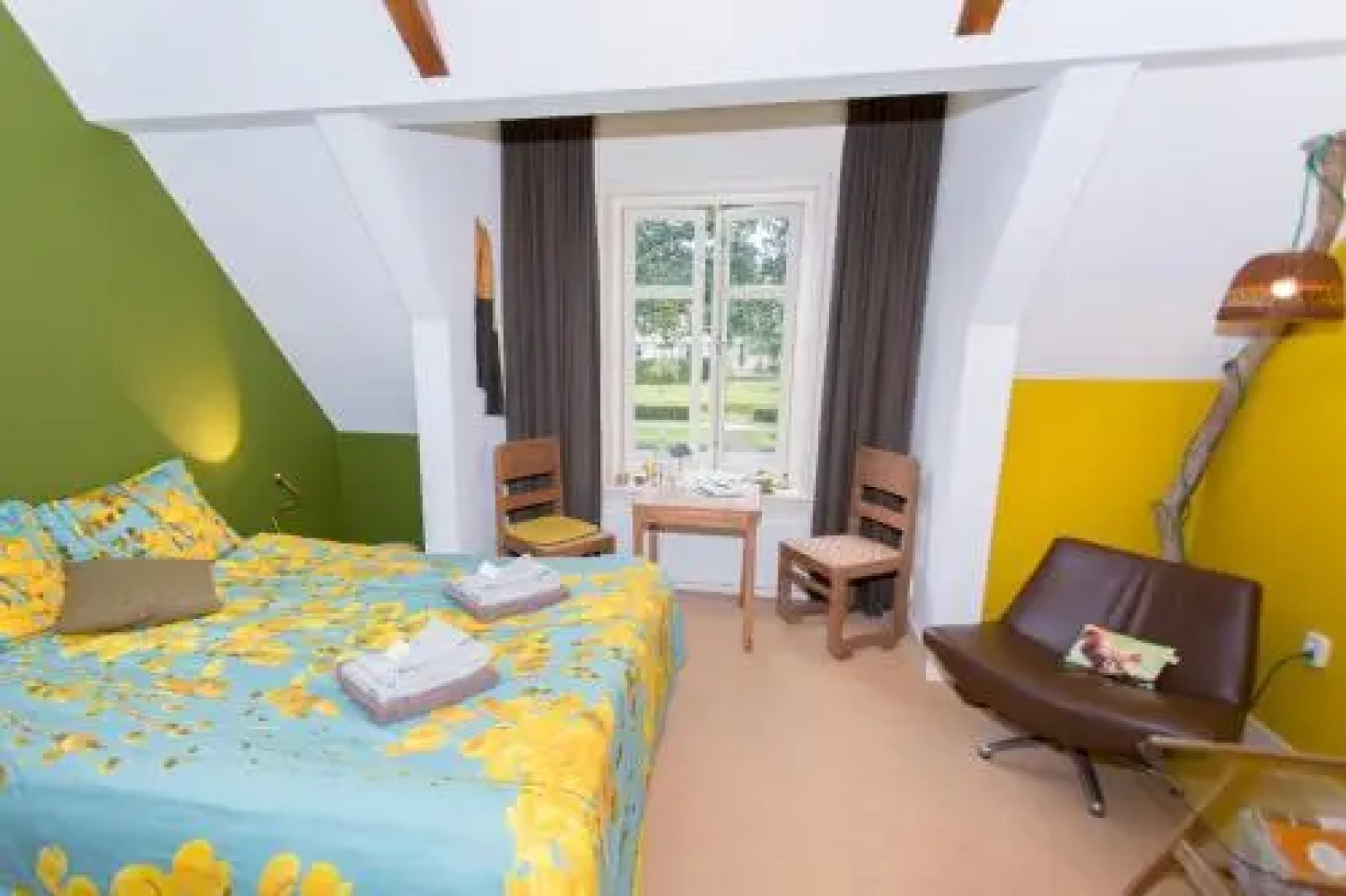 Bed and breakfast Hierboven