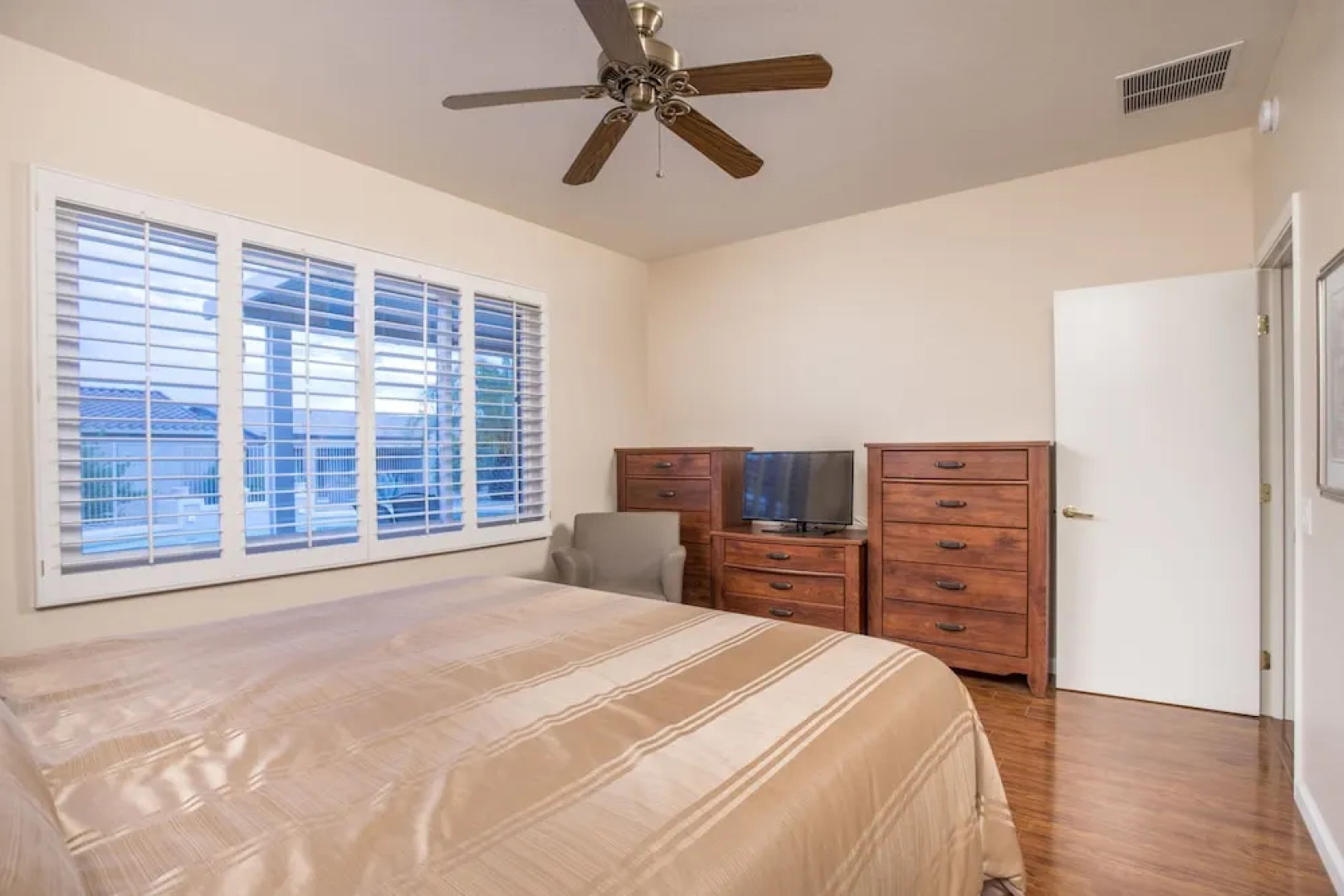 Casa Royale 3 BR by Casago