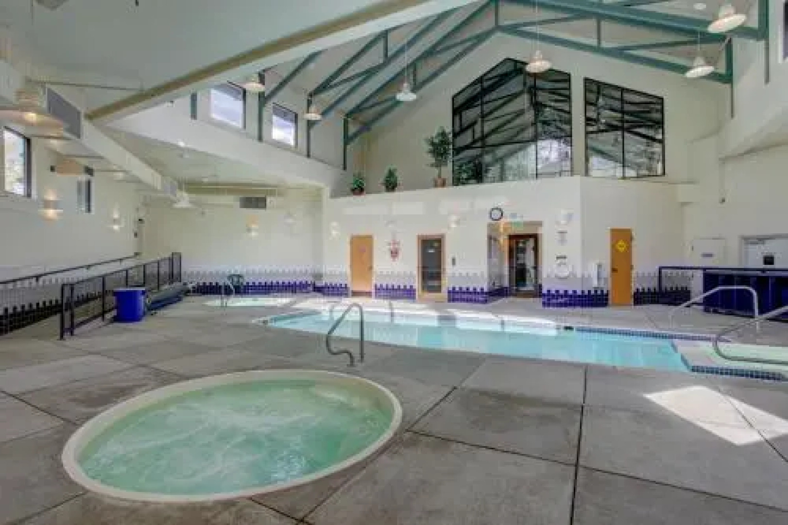 A203 Treehouse 2 Bedroom Condo by Redawning