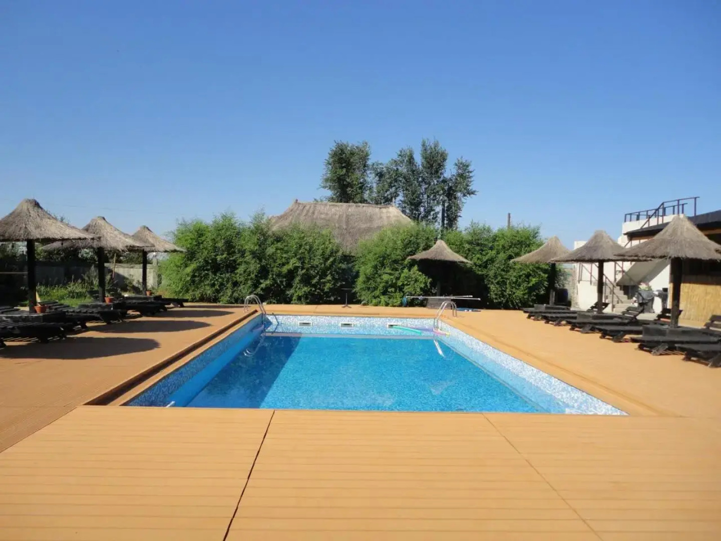 Greenstone Land - Corbu