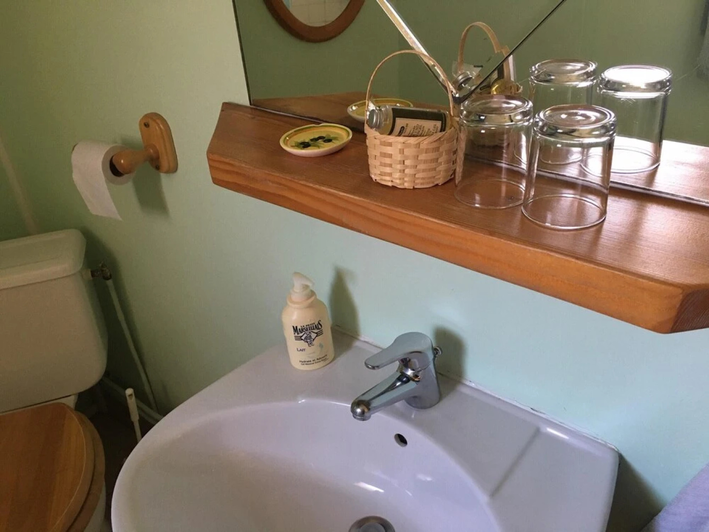 House With 2 Bedrooms in Vers-pont-du-gard, With Enclosed Garden and Wifi