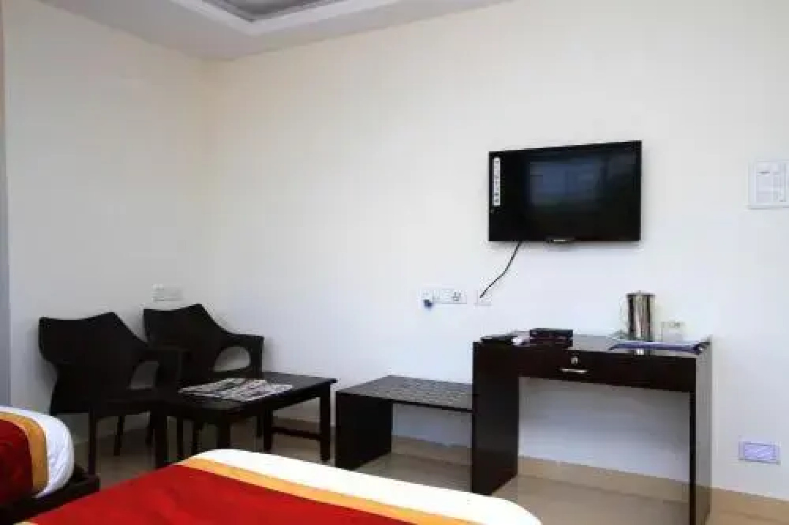 Sri Sai Residency  By OYO Rooms