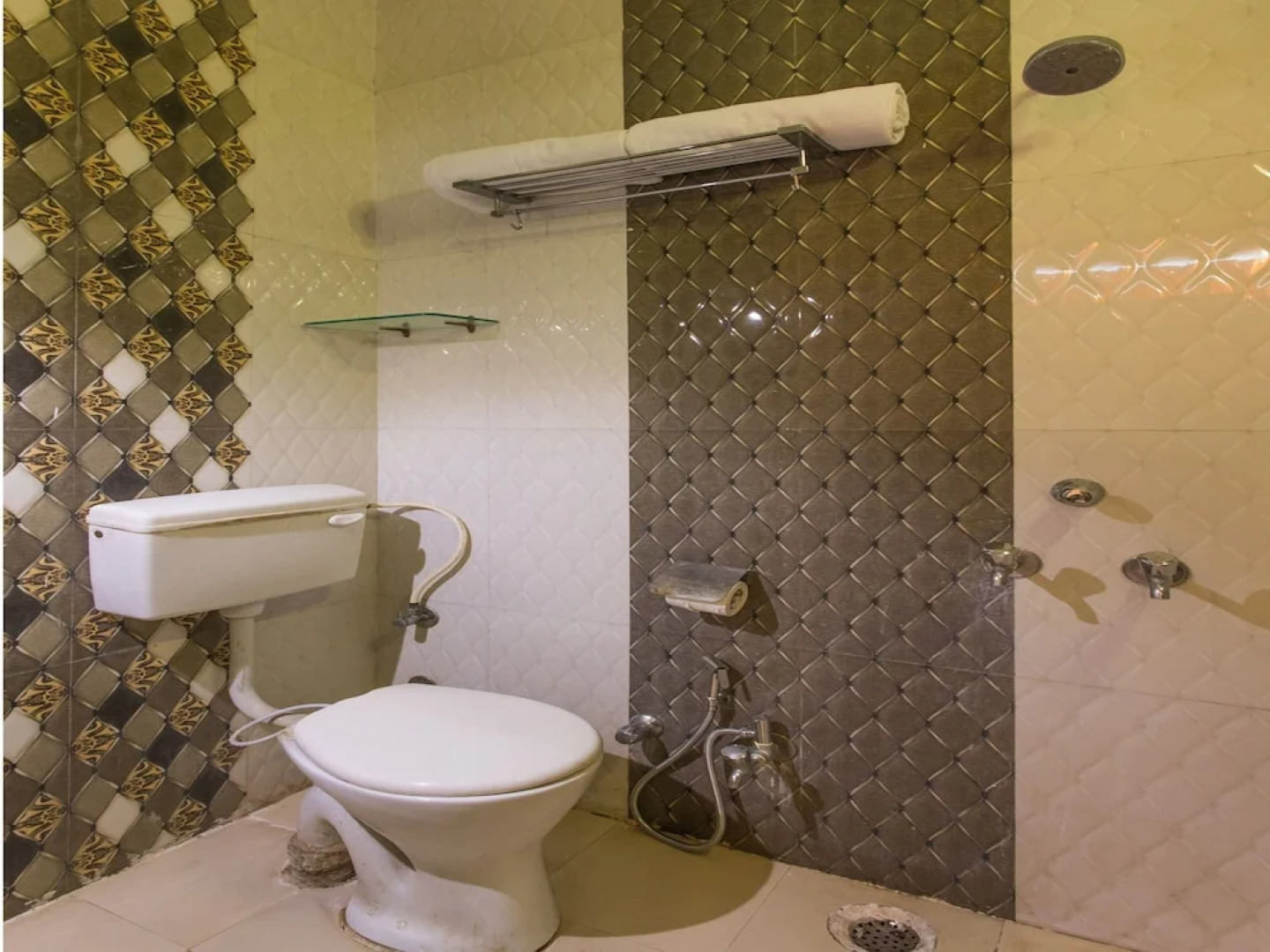 OYO 2942 Hotel Suryodaya