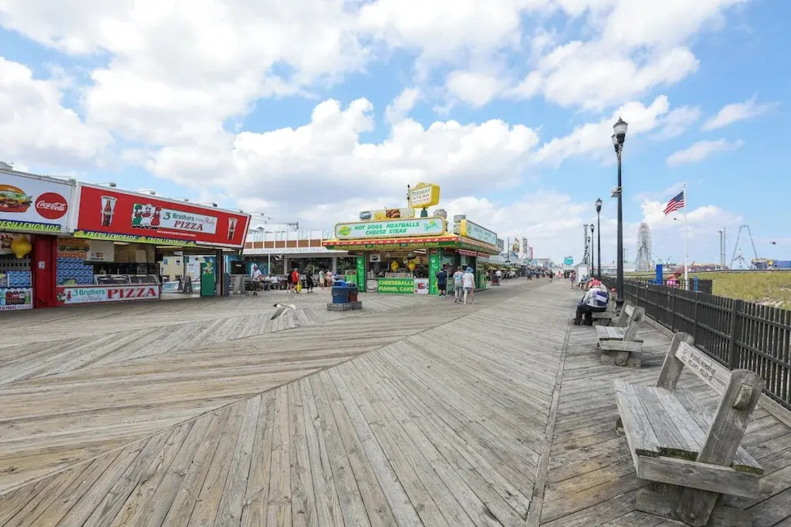 Sunny Seaside Heights Retreat: Walkable Location!