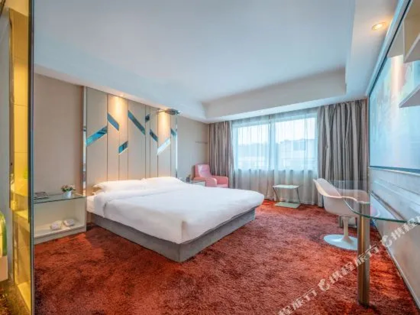 Perfect Fashion Hotel(Taizhou Luqiao Passenger Transport Center)