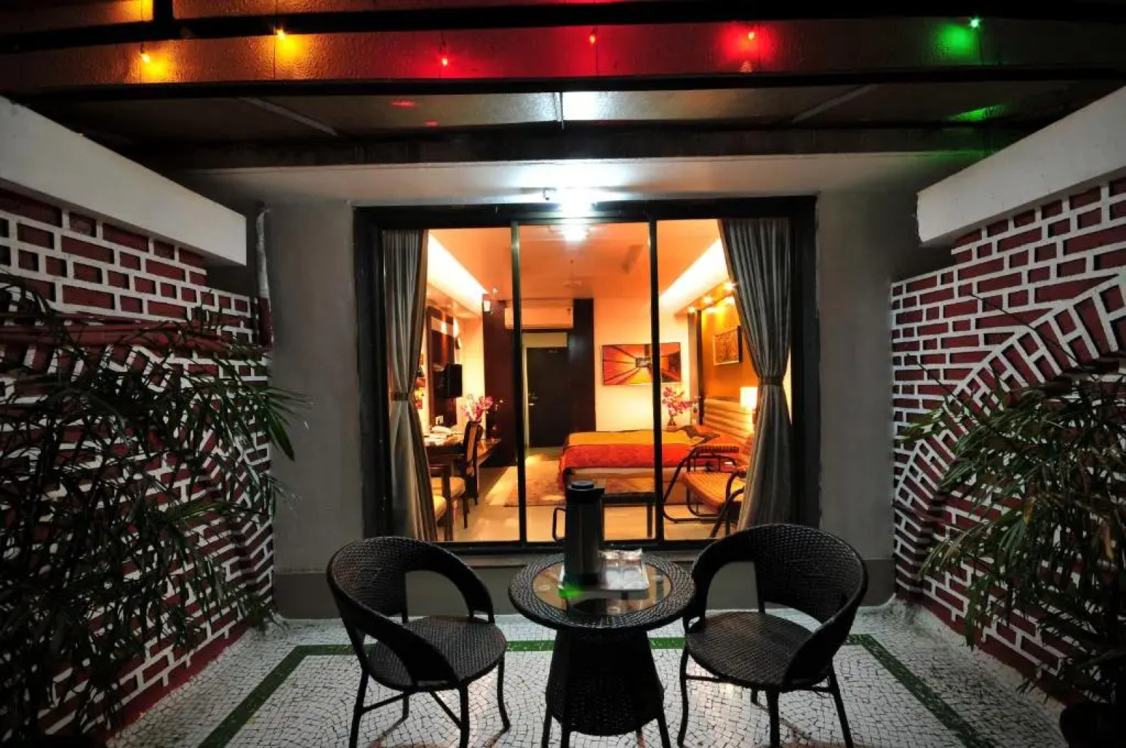 Hotel Surabhi Regency