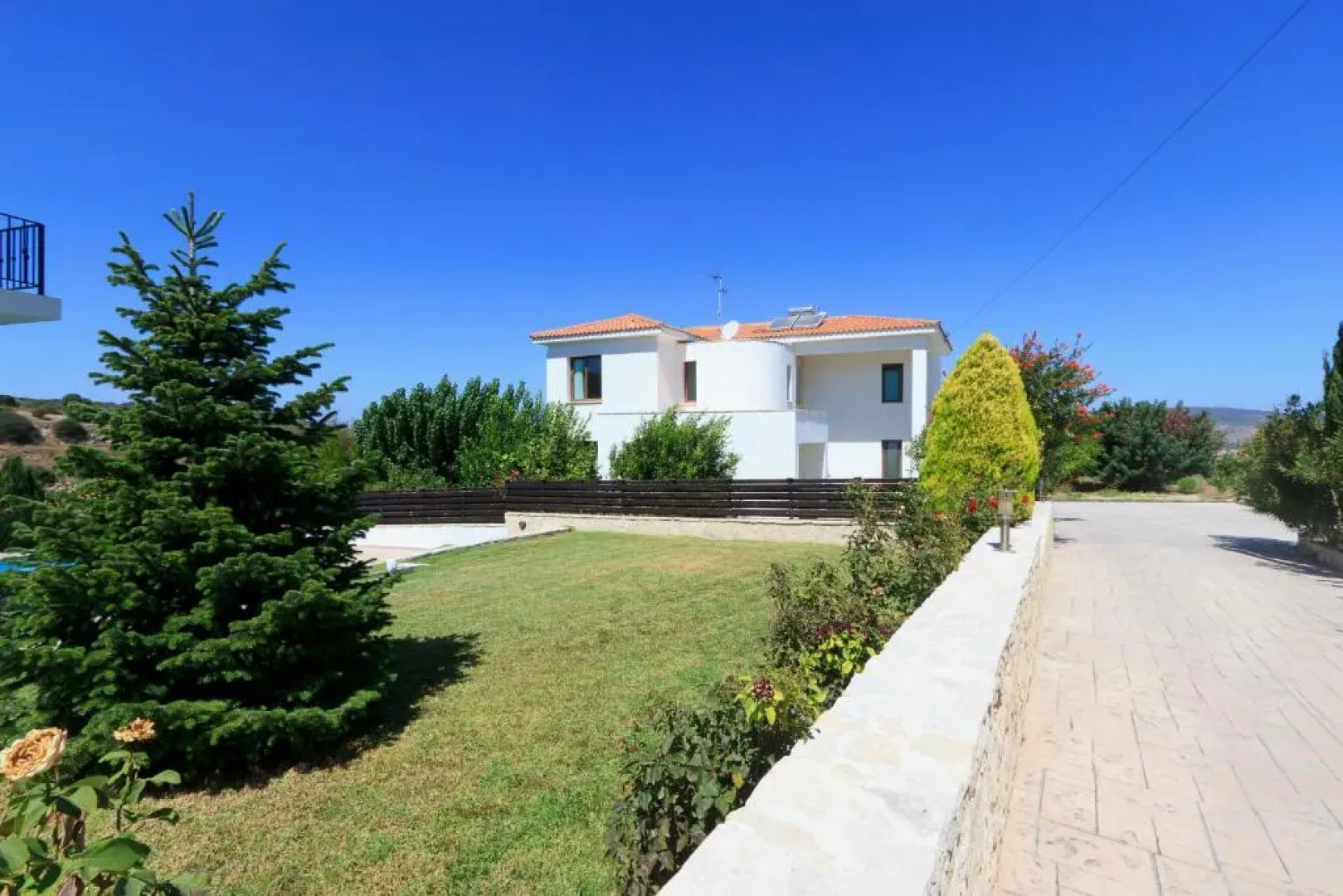 Phaedra & Orestis Villas