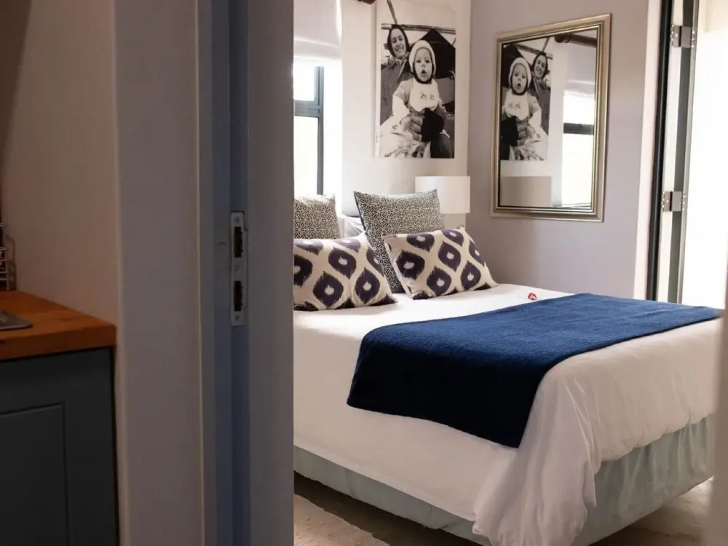 Stay at Friends (Guest house)