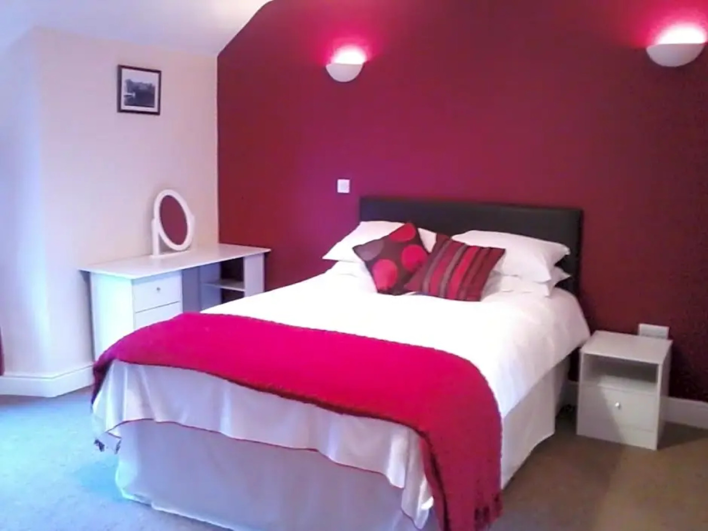 Finn MacCools Public House & Guest Inn