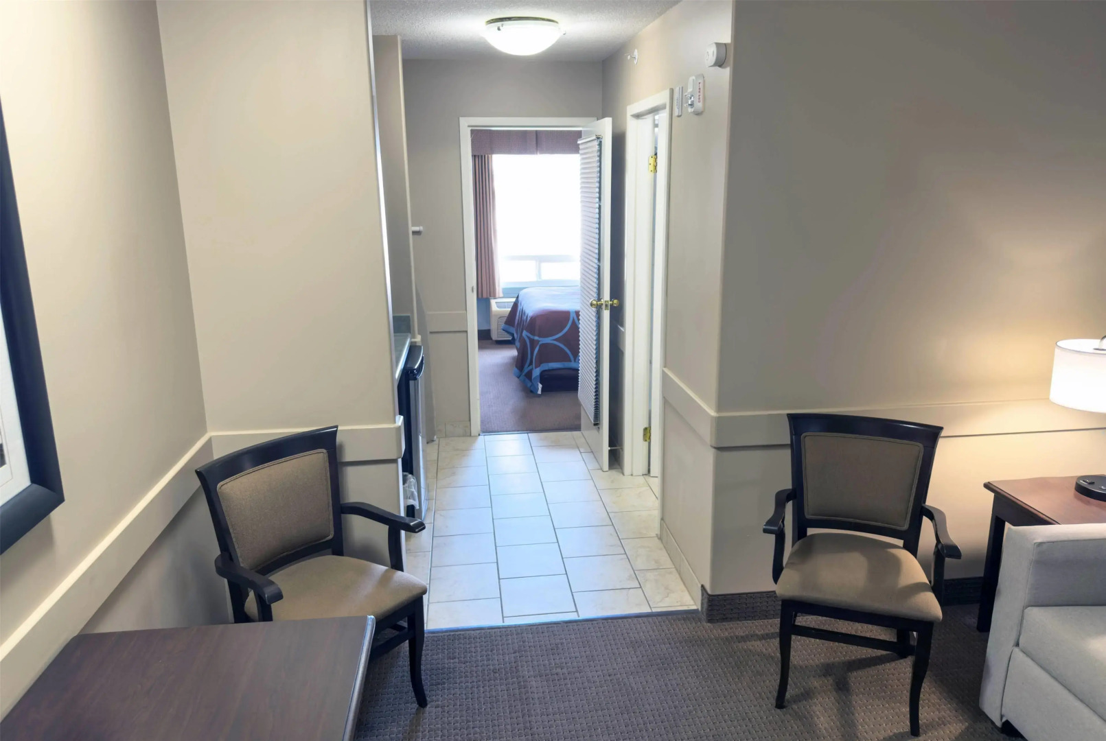 Super 8 by Wyndham Edmonton South