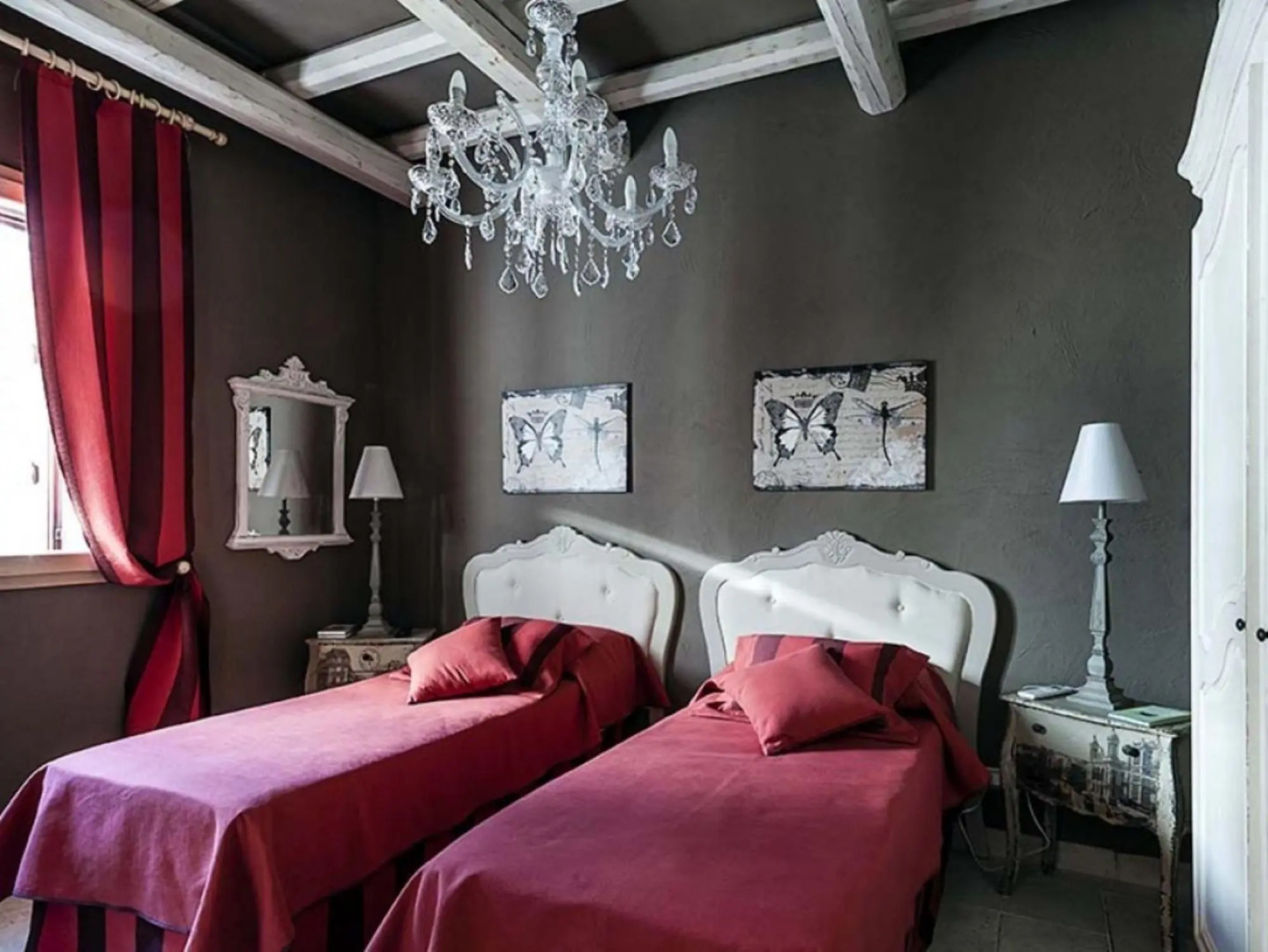 Beautiful villa with pool and private wellness area at 3 km from the seaside-VILLA DELLA LAGUNA