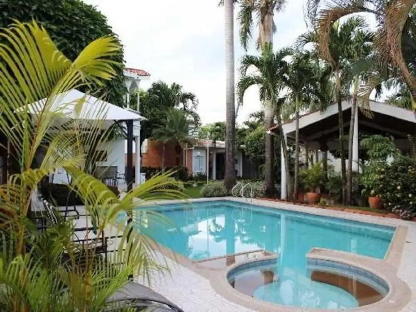 L Aurora Hotel Boutique