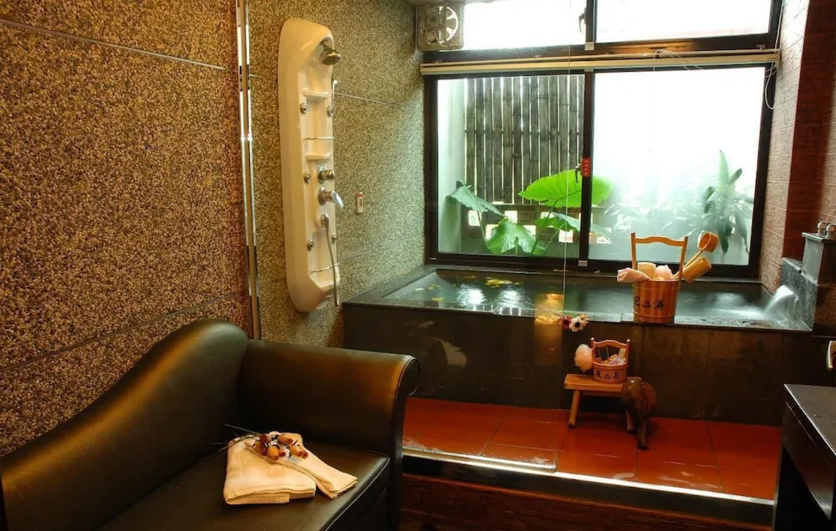 A-SAN Hot Spring Hotel