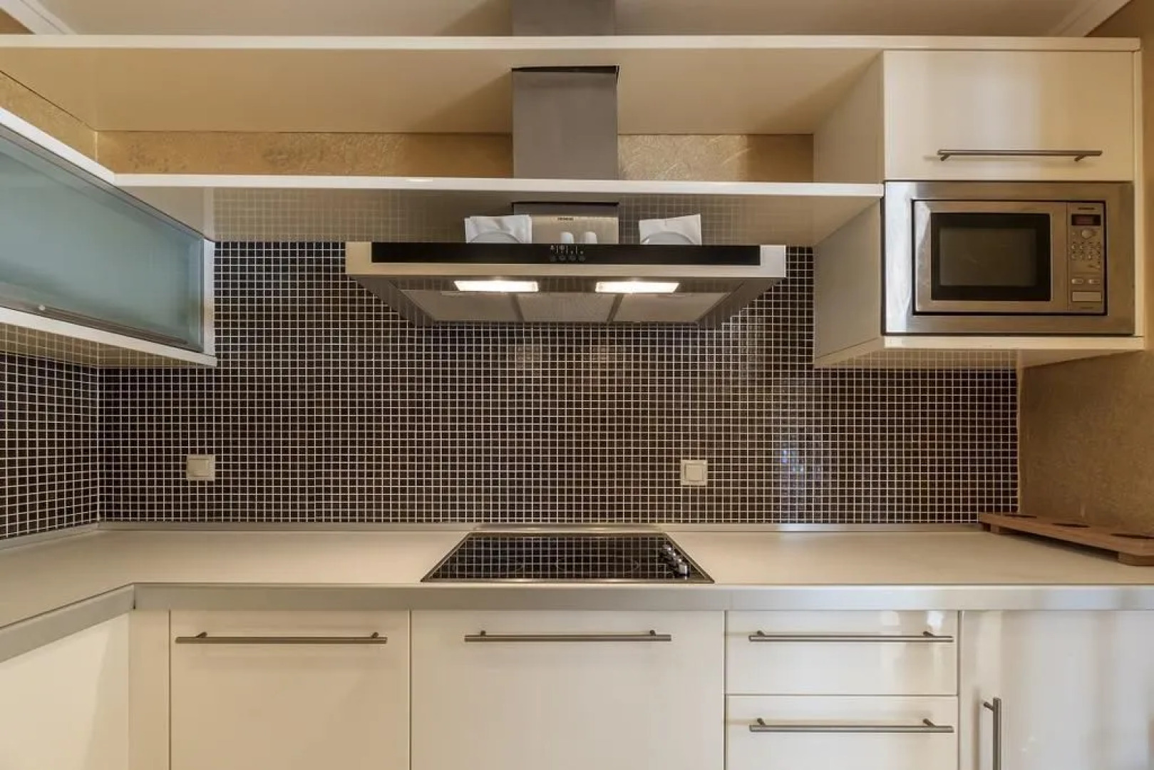 Maira Deluxe Resort Hotel