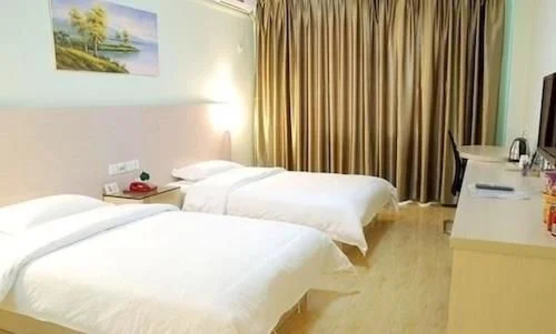 Huangting Business Hotel