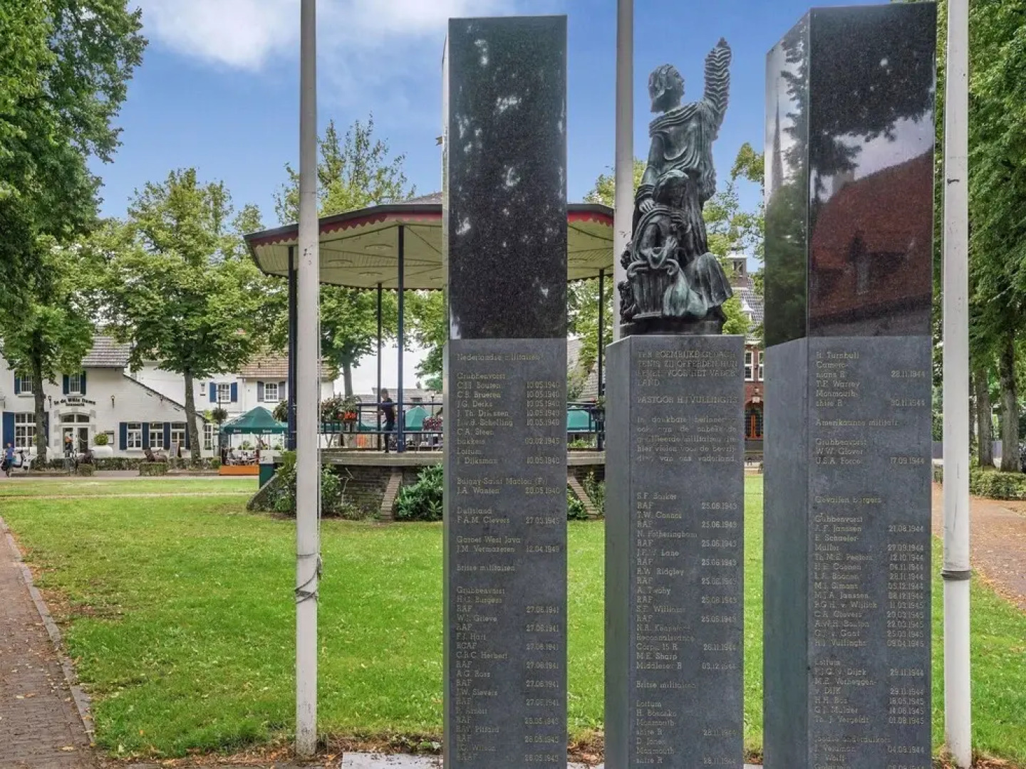 Spacious Holiday Home the Centre of Grubbenvorst