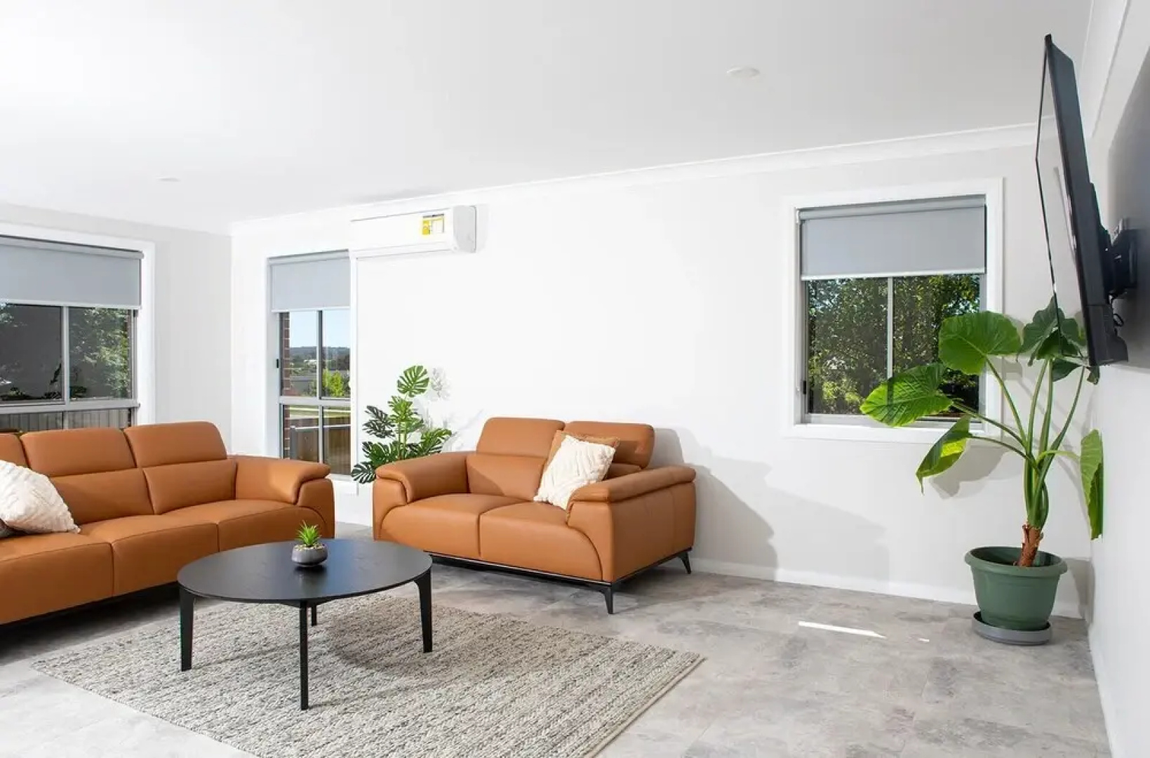 Uralla Apartments