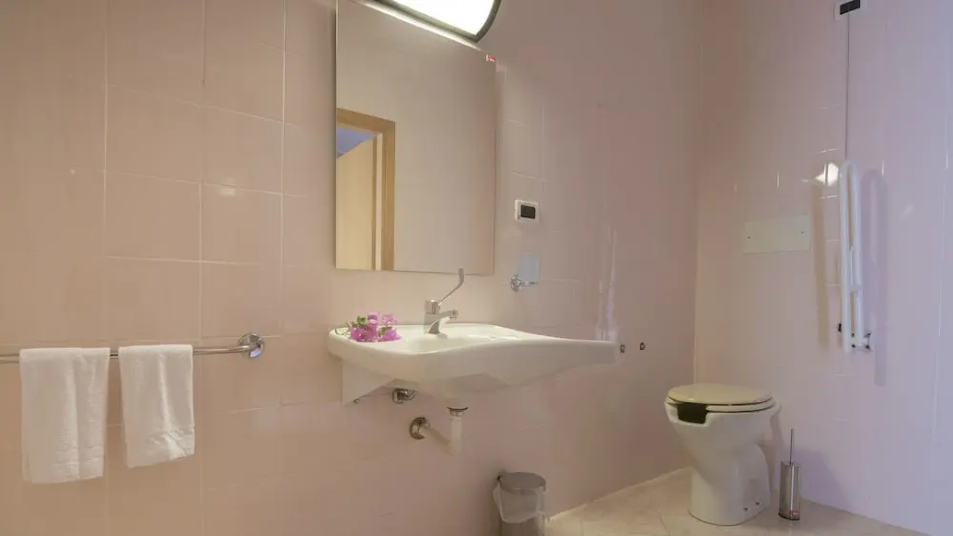Hostel Argentiera Inn