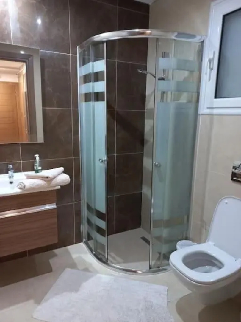 Magnifique appartement avec terrasse et piscine