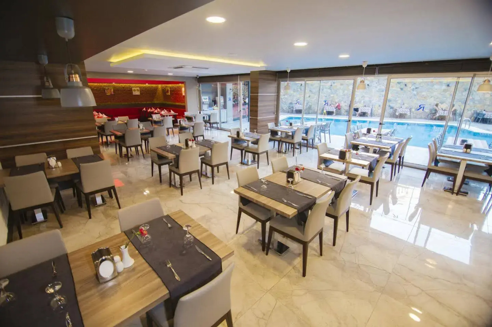 Ramira City Hotel - Adults Only