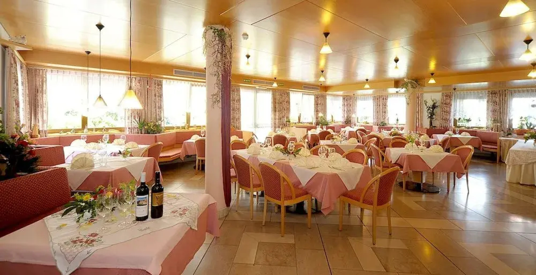 Aparthotel Laurena