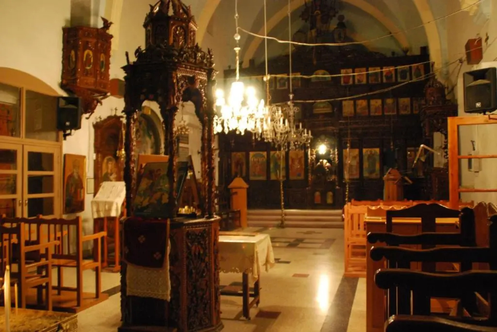 Vavla Rustic Retreat