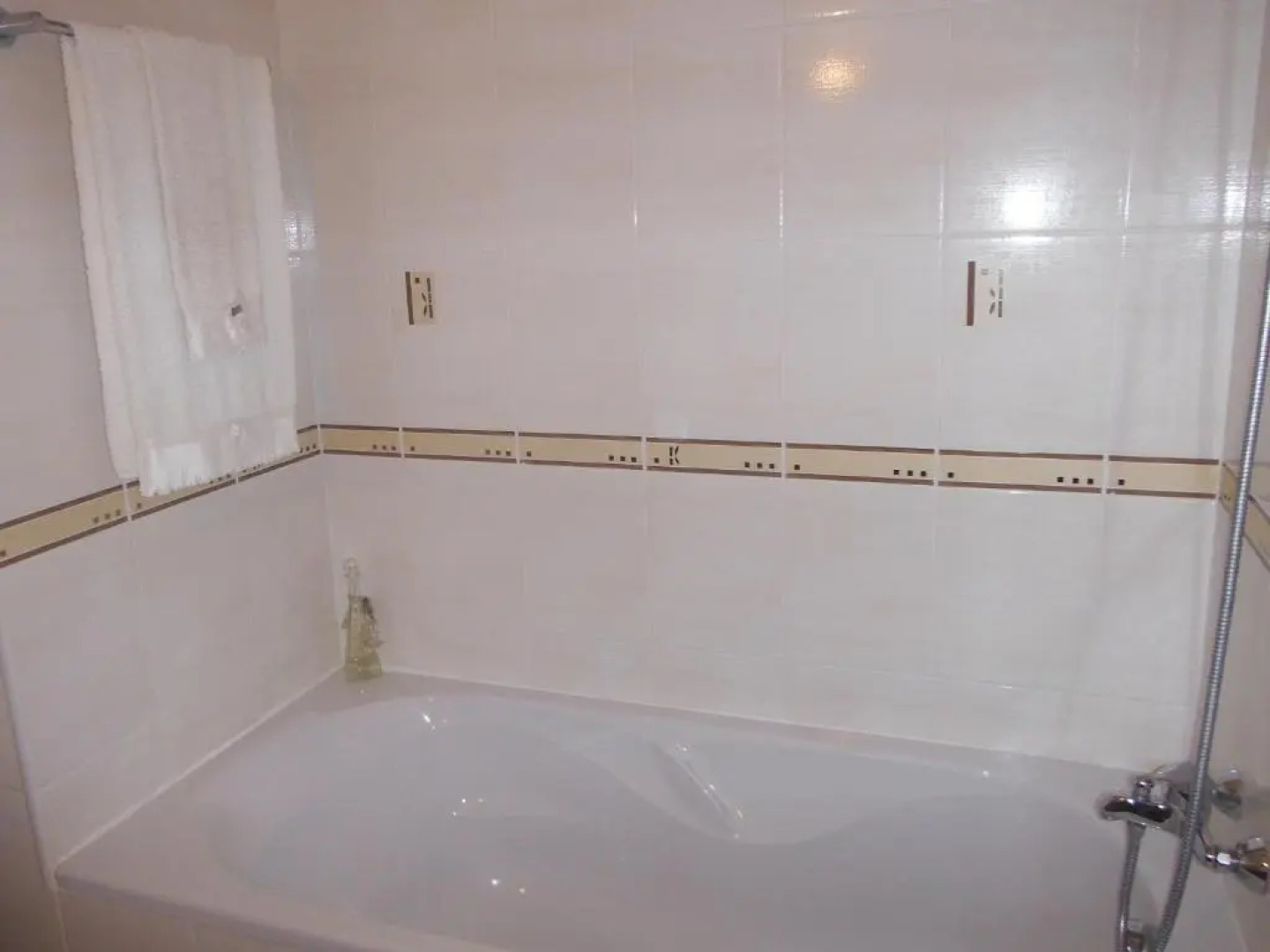 Rooms_Heart Apartment