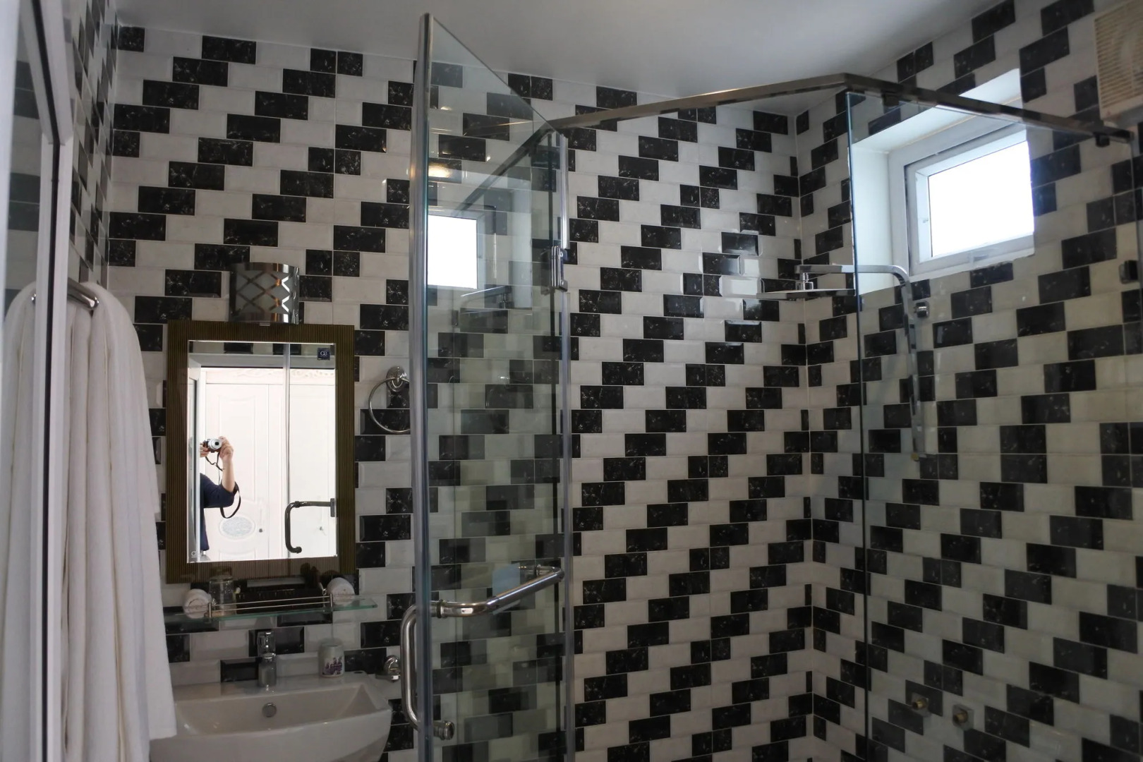 Godiva Phu Quoc Hotel