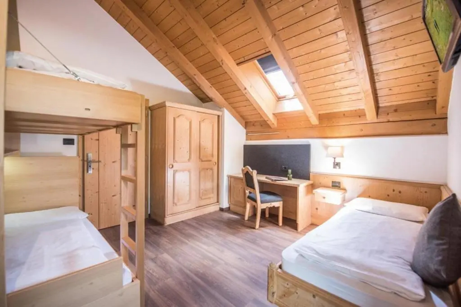 Vitaurina Royal Hotel