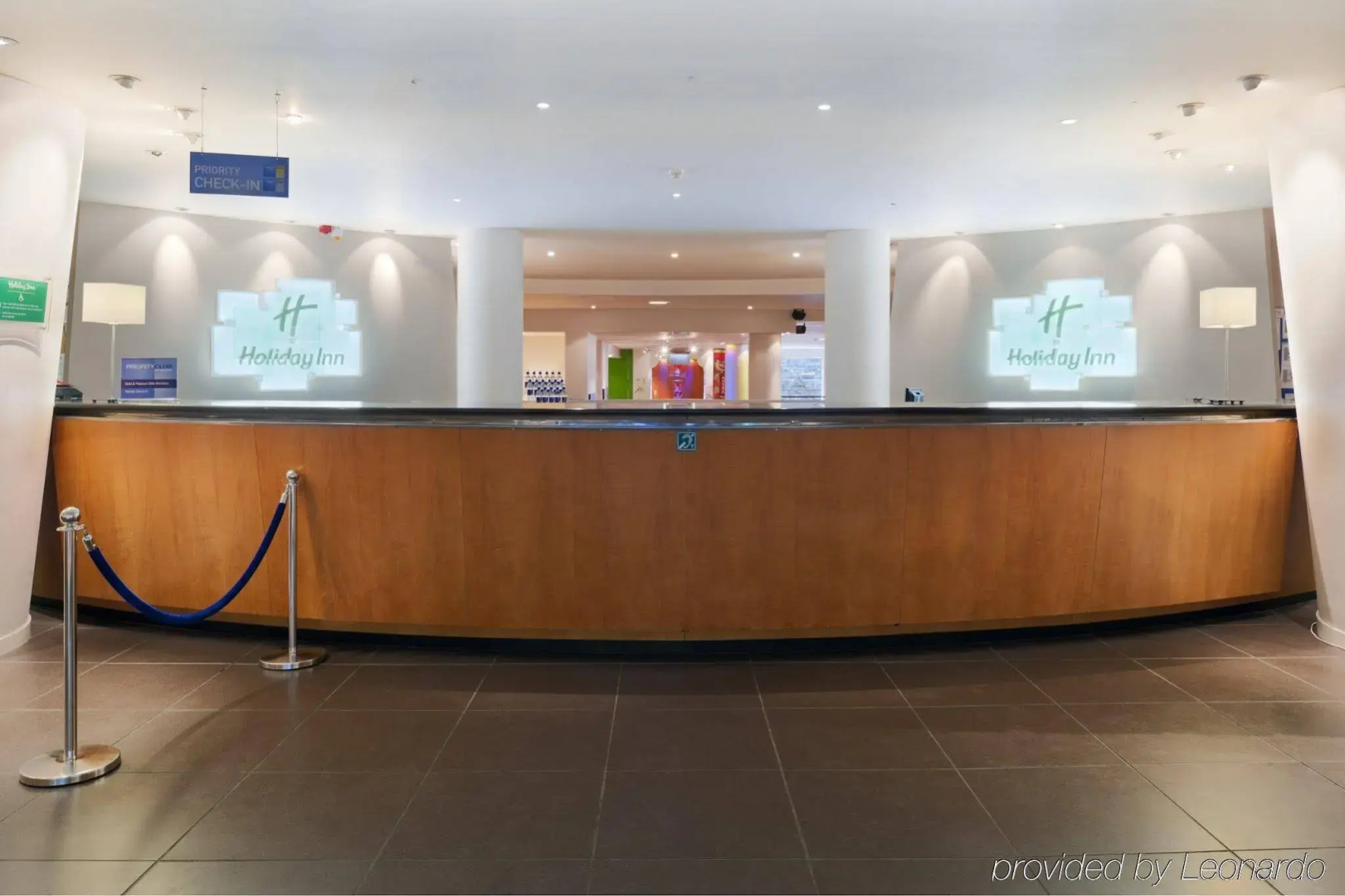 Holiday Inn Edinburgh by IHG